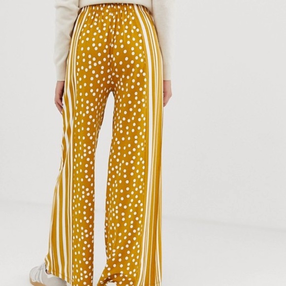 ASOS Wide Leg Pants - Picture 3 of 3